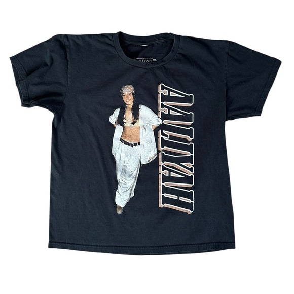 Aaliyah Tops - Aaliyah Graphic Tee – Women’s XL (Streetwear / Y2K Vibe)